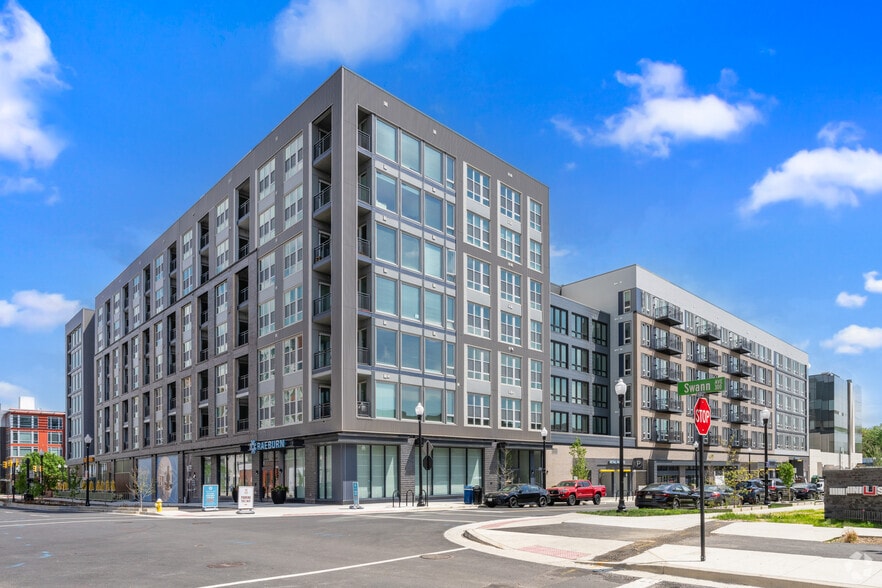 451 Swann Ave, Alexandria, VA for lease - Primary Photo - Image 1 of 1