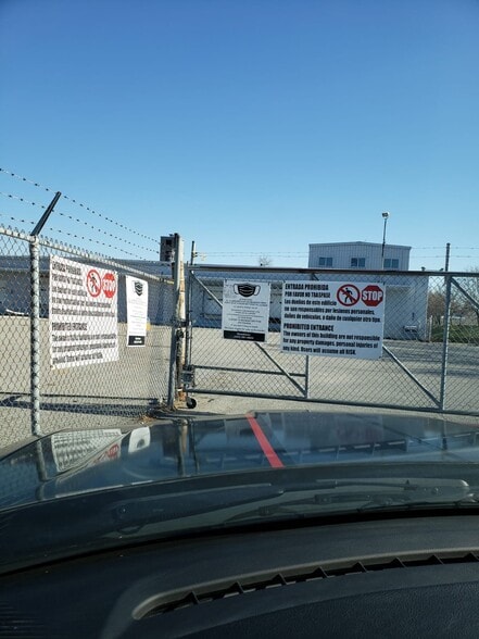 5025 S 33rd St, Omaha, NE for sale - Building Photo - Image 3 of 7