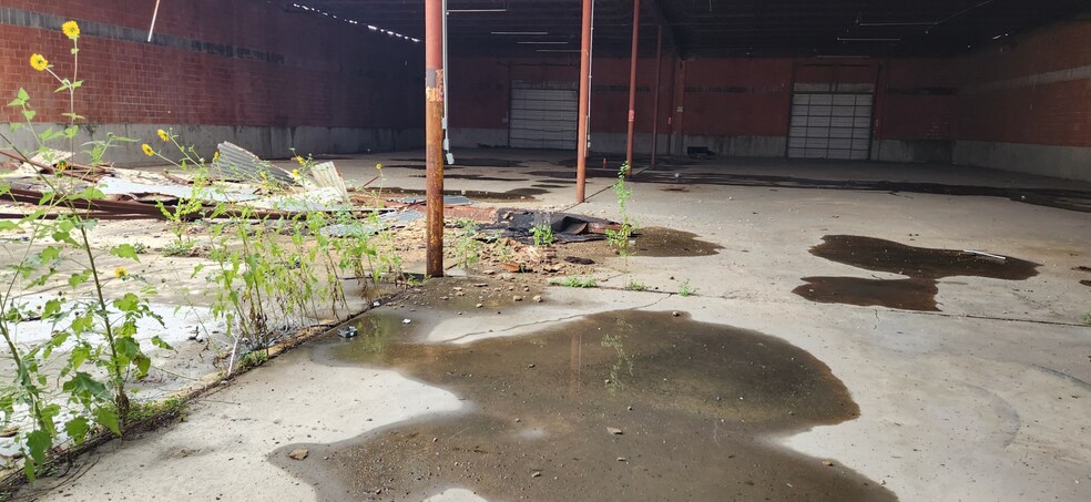 2621 Lipan St, Corpus Christi, TX à vendre - Photo du bâtiment - Image 3 de 11