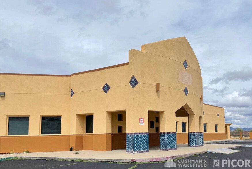 32 Boulevard del Rey David, Nogales, AZ à louer - Photo du bâtiment - Image 2 de 5