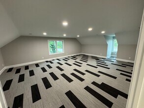1485 Rymco Dr, Winston-Salem, NC for lease Interior Photo- Image 1 of 8