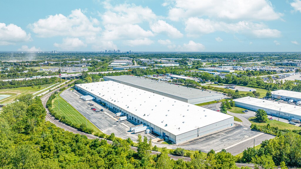 2781 Westbelt Dr, Columbus, OH for lease Primary Photo- Image 1 of 11