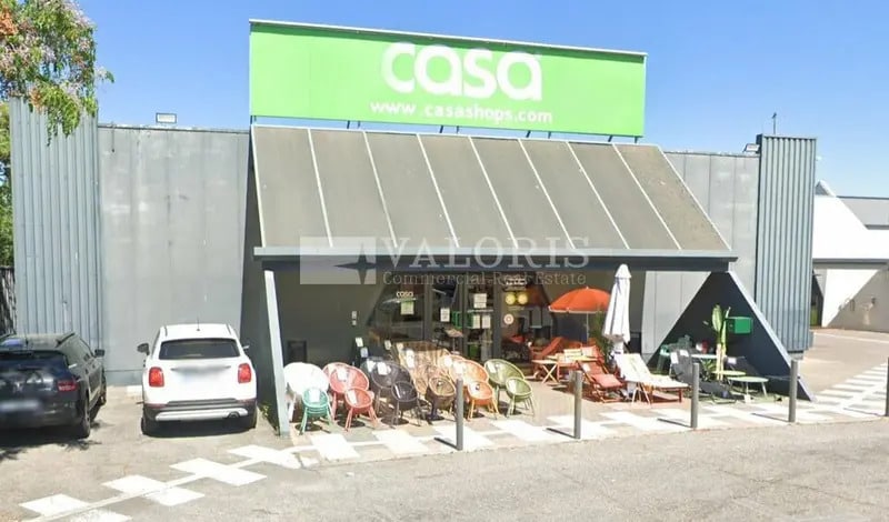 22 Route De Rassuen, Istres for lease Building Photo- Image 1 of 5