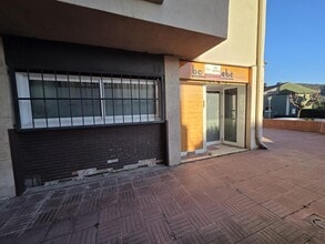 Retail in Martorell, Barcelona for lease Interior Photo- Image 2 of 12
