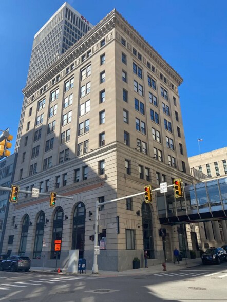 607 Shelby St, Detroit, MI à louer - Photo principale - Image 2 de 82