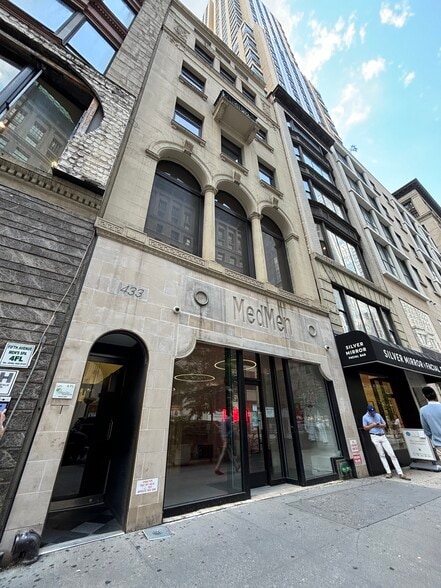 433 Fifth Ave, New York, NY for lease - Building Photo - Image 3 of 12