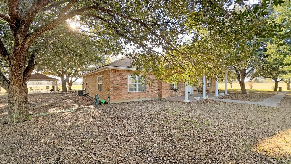 9310 S Business 6, Navasota, TX à vendre - Photo du bâtiment - Image 2 de 61