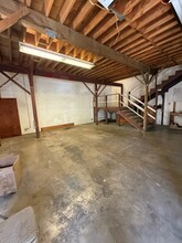 99-1410 Koaha Pl, Aiea, HI for lease Building Photo- Image 1 of 5