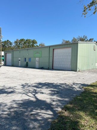 Plus de détails pour 7916 Evies Way, Port Richey, FL - Industriel à louer