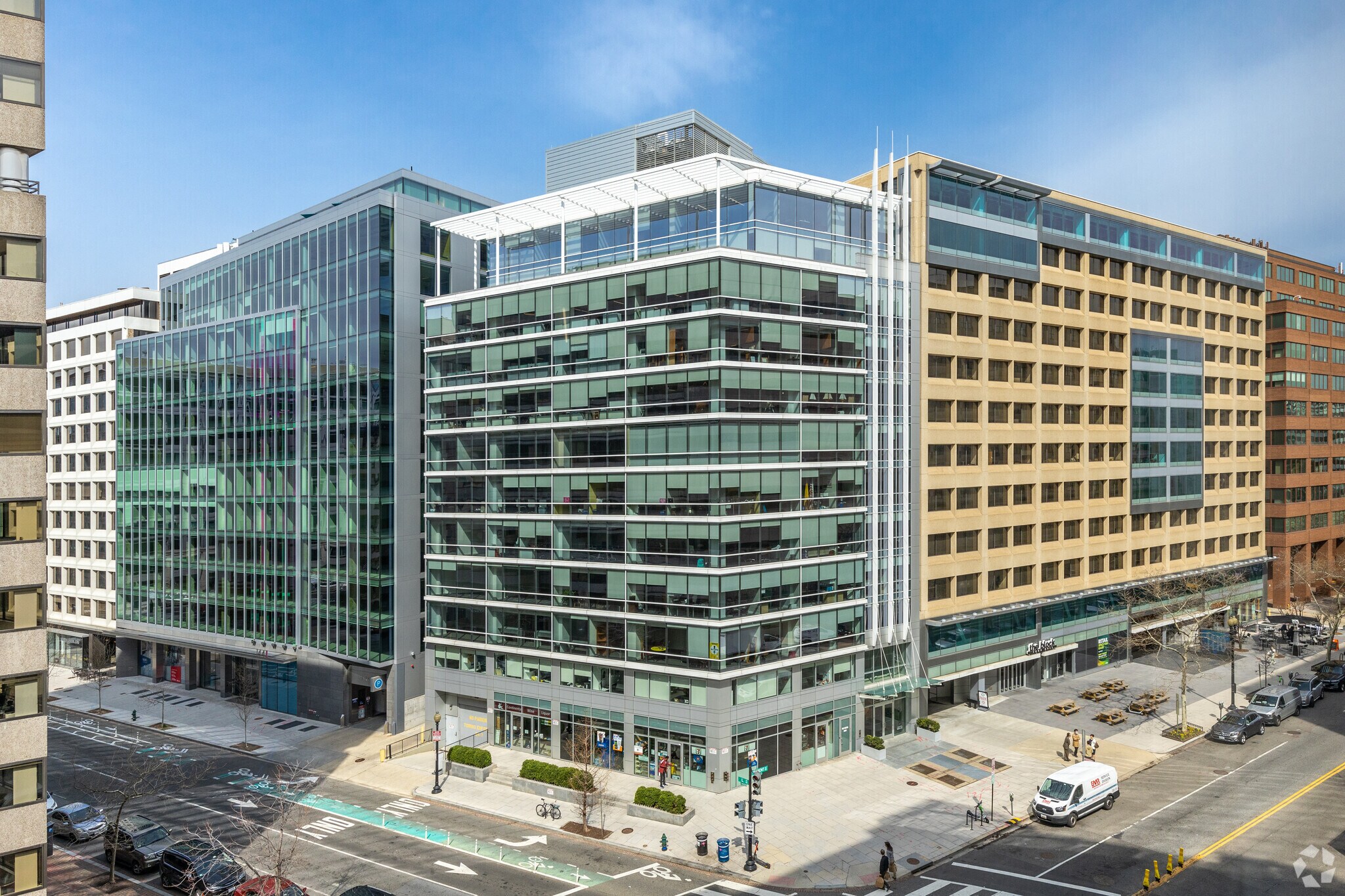 1100 Vermont Ave NW, Washington, DC à louer Photo du bâtiment- Image 1 de 5