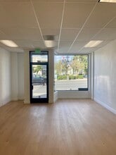 102-104 S Glendale Ave, Glendale, CA for lease Interior Photo- Image 1 of 4