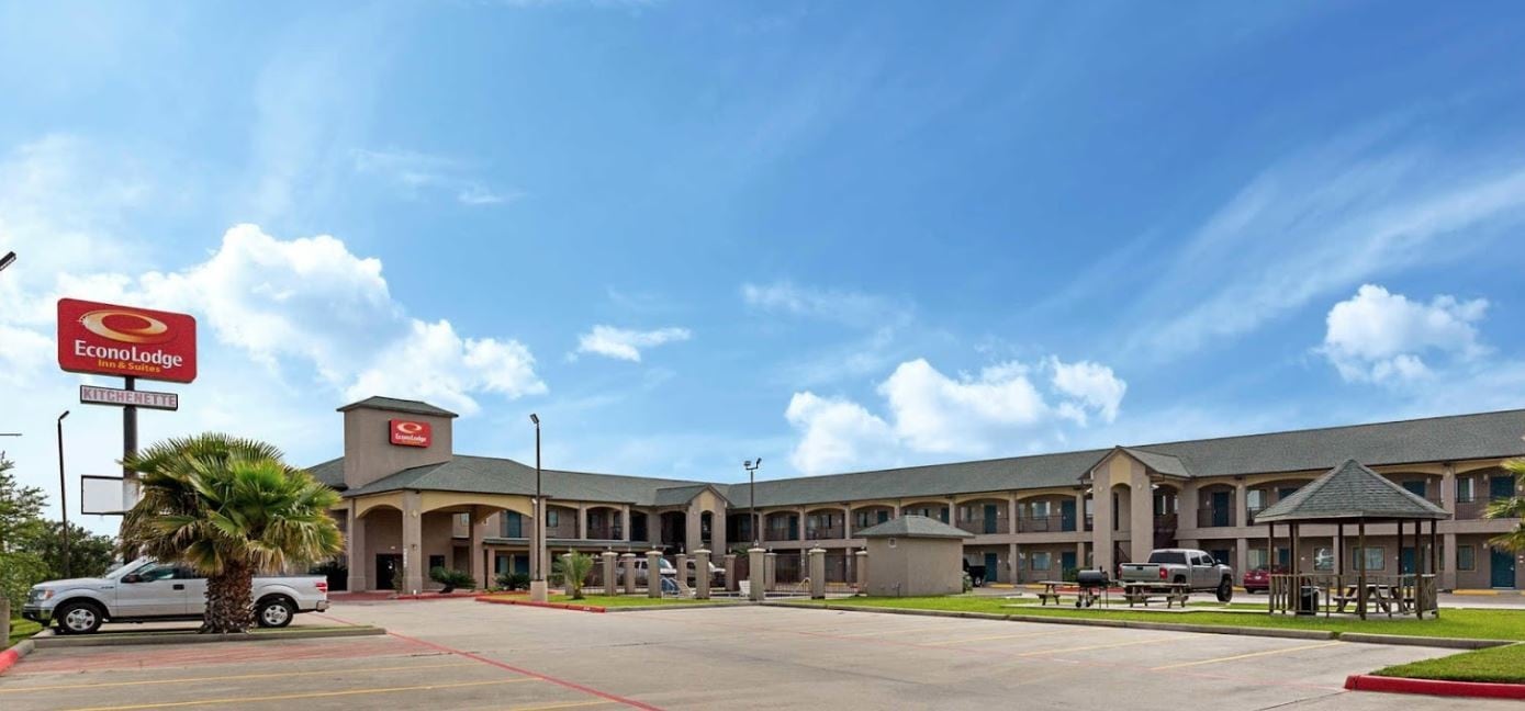 4500 Highway 73, Port Arthur, TX for sale Building Photo- Image 1 of 2