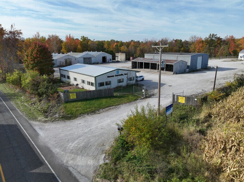 7335 SR 59 S, Brazil, IN à louer - Photo du bâtiment - Image 3 de 4