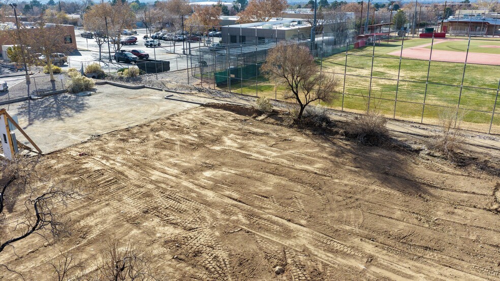 4565 Juan Tabo Blvd NE, Albuquerque, NM for sale - Building Photo - Image 3 of 21