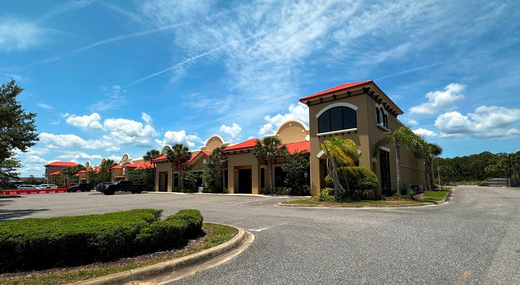 348-380 Destination Daytona Ln, Ormond Beach, Ormond Beach, FL à louer Photo principale- Image 1 de 9