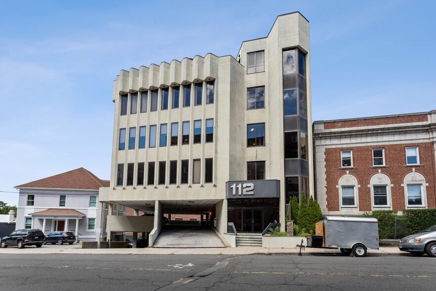112 Prospect St, Stamford, CT for lease - Building Photo - Image 2 of 21