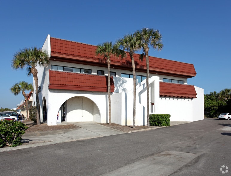 200 Ocean Ave, Melbourne Beach, FL for lease - Building Photo - Image 2 of 7