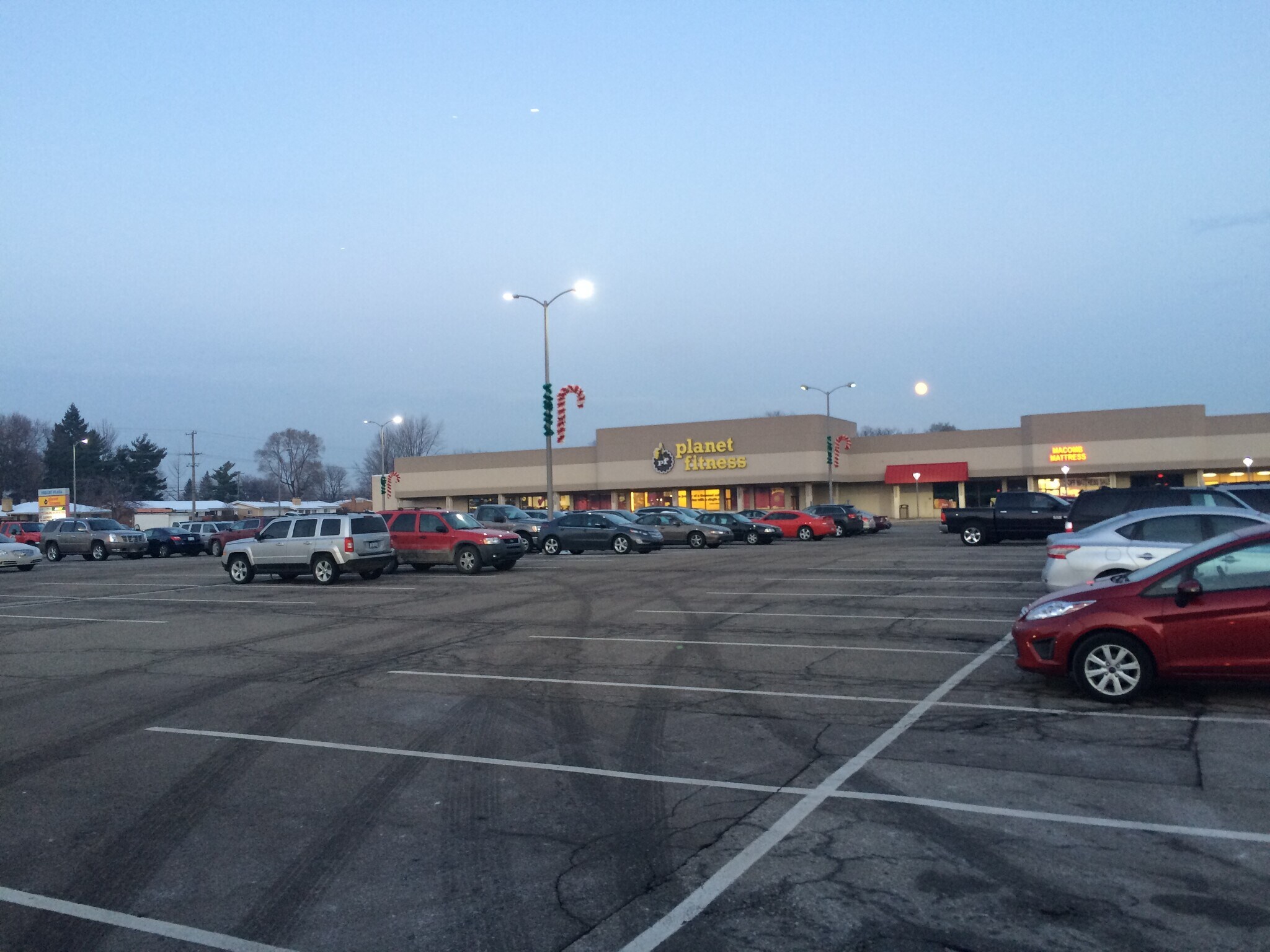 8148-8260 23 Mile Rd, Shelby Township, MI for lease Building Photo- Image 1 of 4