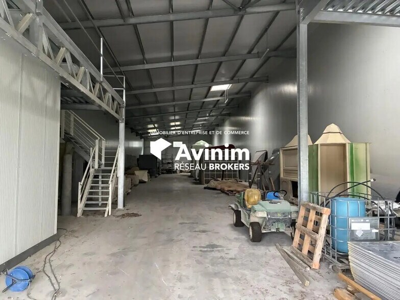 Industrial in Gémenos for lease - Interior Photo - Image 2 of 5