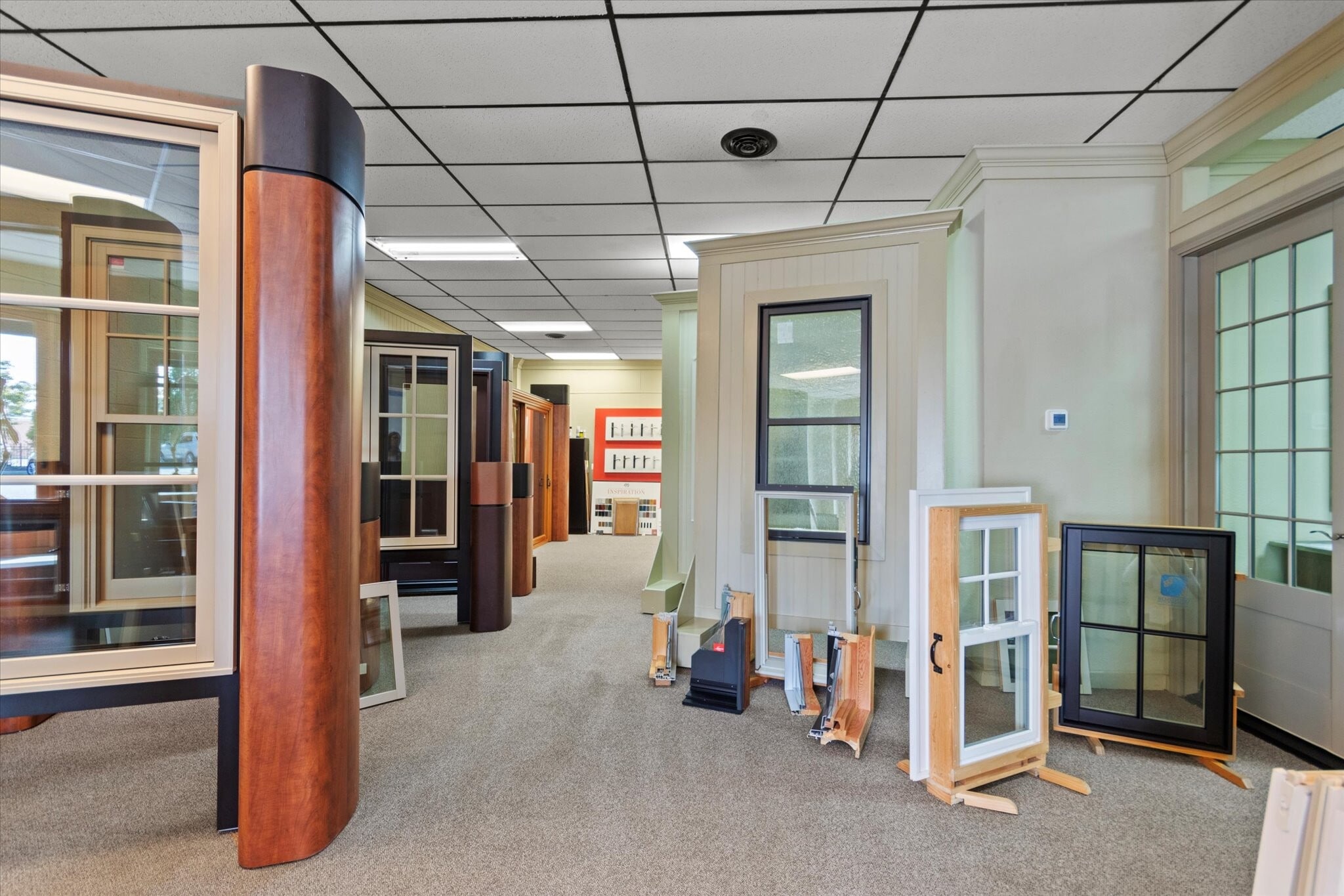 2107 Whitesburg Dr SE, Huntsville, AL à louer Photo du bâtiment- Image 1 de 7