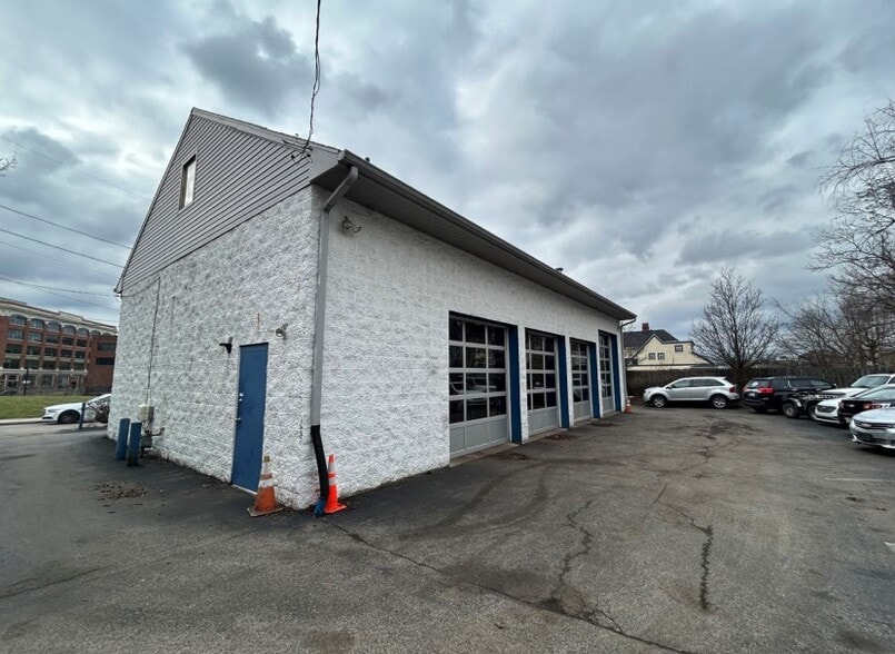 5151 Woodworth St, Pittsburgh, PA for sale - Building Photo - Image 2 of 3