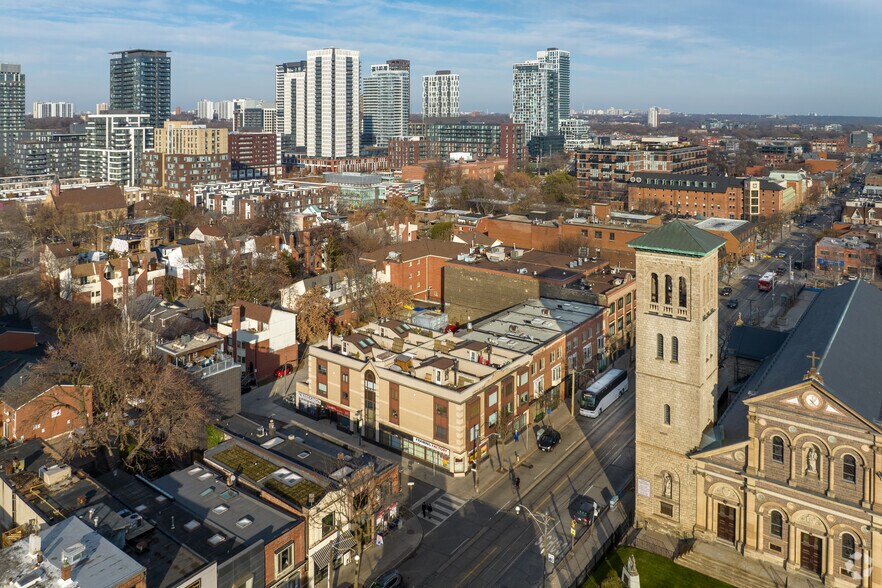 388 Queen St E, Toronto, ON à vendre - Aérien - Image 3 de 3
