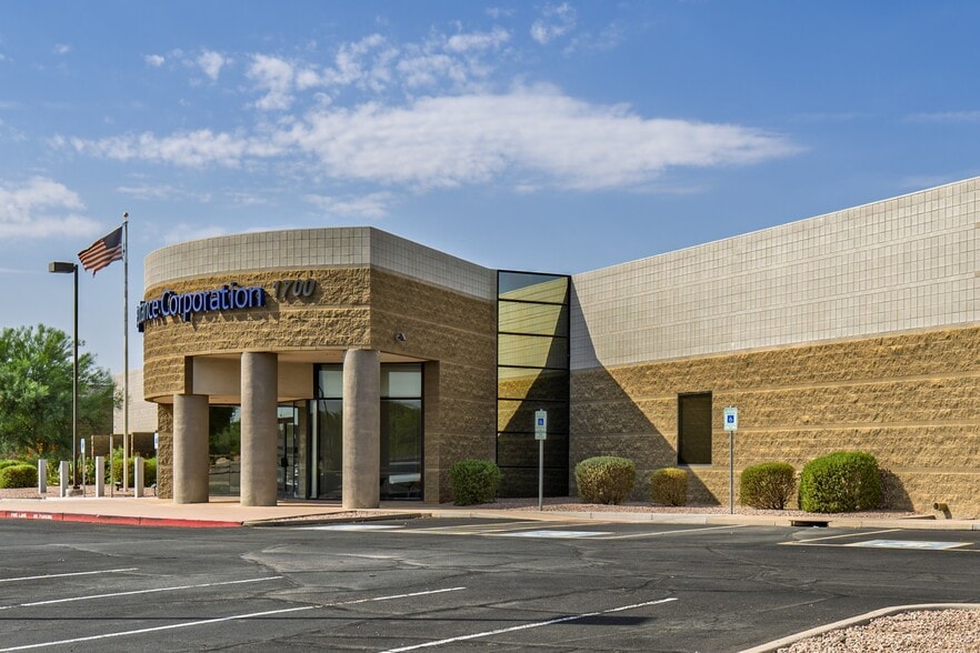 1700 N Desert Dr, Tempe, AZ for sale - Building Photo - Image 2 of 6