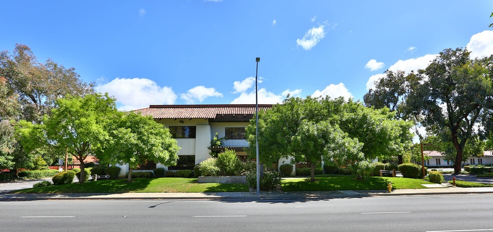 6920 Santa Teresa Blvd, San Jose, CA à louer - Photo du bâtiment - Image 2 de 11
