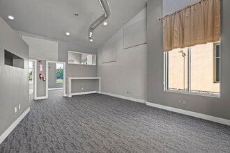 9437 Double Diamond Pky, Reno, NV for lease Interior Photo- Image 2 of 7