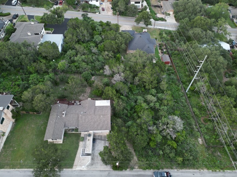 98 Mission Dr, New Braunfels, TX for sale - Building Photo - Image 3 of 4