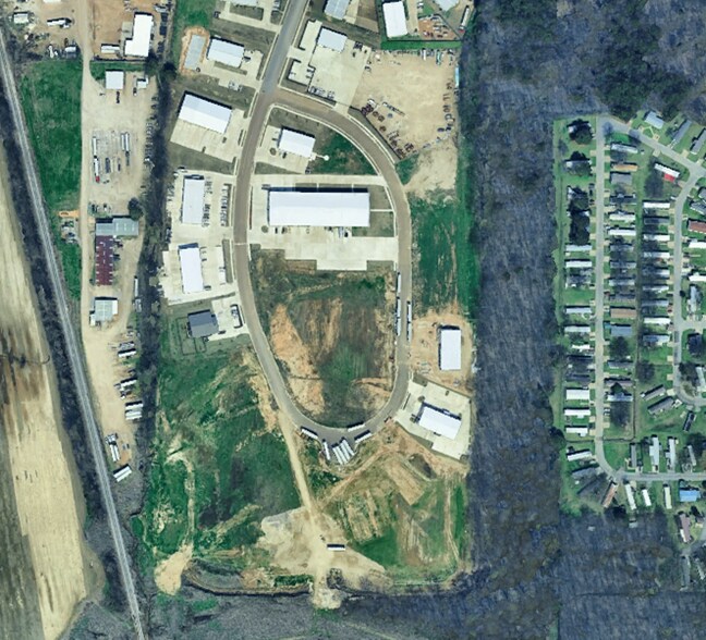 6000 Nesbit Drive, Nesbit, MS à vendre - Photo du bâtiment - Image 2 de 3