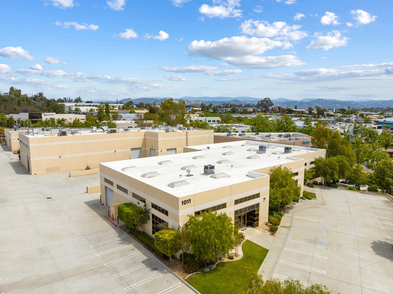1011 S Andreasen Dr, Escondido, CA for lease Building Photo- Image 1 of 6