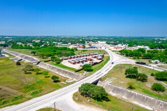 108 E State Highway 72, Kenedy, TX - Aérien  Vue de la carte