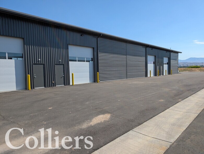 11230 Joplin Rd, Boise, ID à louer - Photo du bâtiment - Image 2 de 13