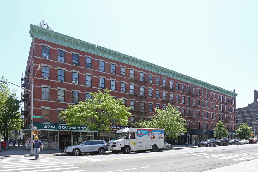 2470-2482 Frederick Douglass Blvd, New York, NY à louer - Photo principale - Image 1 de 8