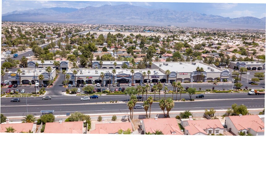 4116-4280 W Craig Rd, North Las Vegas, NV à louer - Aérien - Image 3 de 6