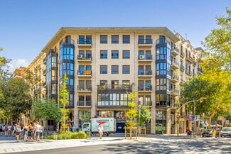 Plus de détails pour Carrer del Consell de Cent, 218, Barcelone - Commerce de détail à louer