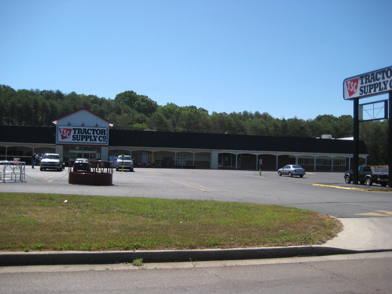 7342 State Road 28, Dunlap, TN for sale - Primary Photo - Image 1 of 1