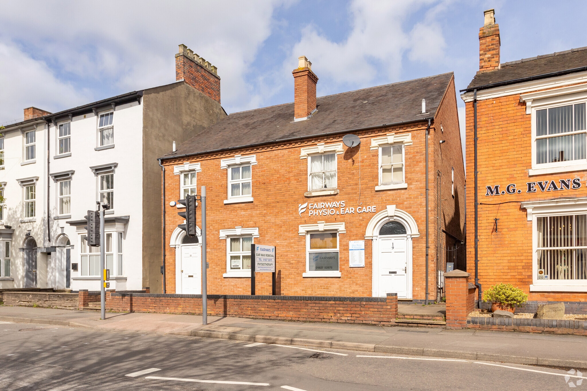 18-19 Albert Rd, Tamworth à louer Photo principale- Image 1 de 10