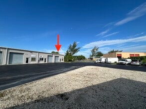 802 Old Dixie Hwy, West Palm Beach, FL for lease Interior Photo- Image 2 of 12