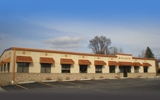 1635 N Riverfront Dr, Mankato, MN for lease Primary Photo- Image 1 of 10