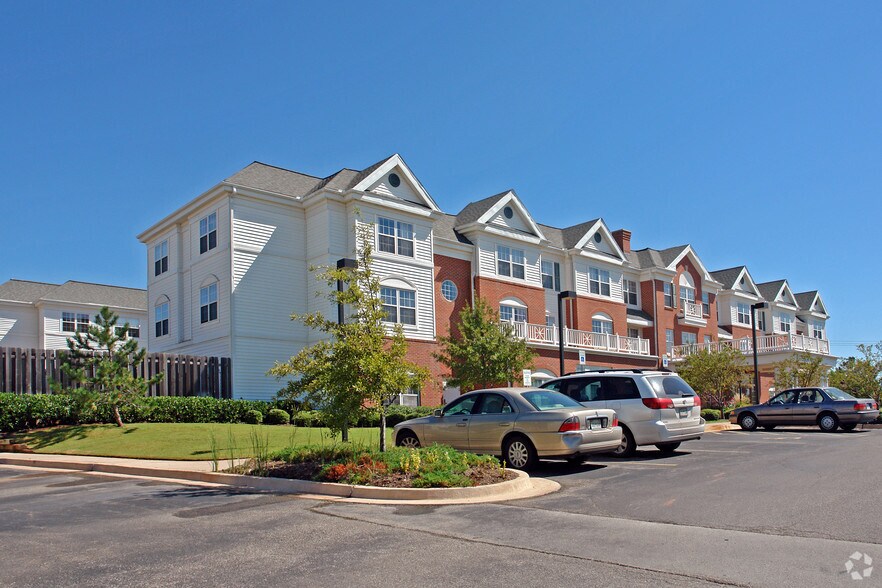 12928 N May Ave, Oklahoma City, OK à vendre - Photo principale - Image 1 de 4