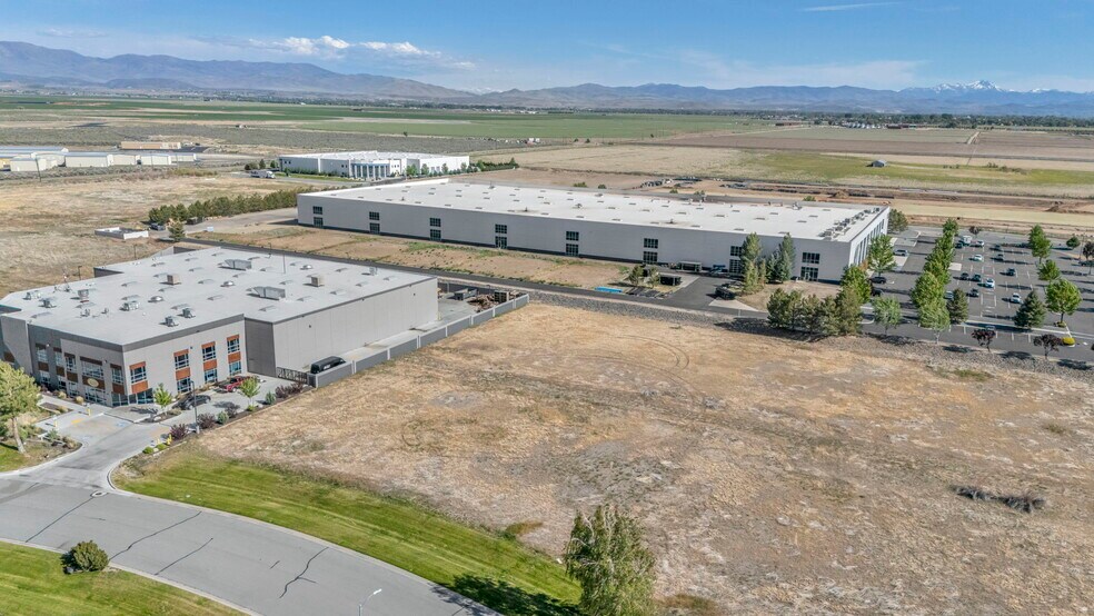 2193 Park Pl, Minden, NV à vendre - Photo du bâtiment - Image 3 de 7