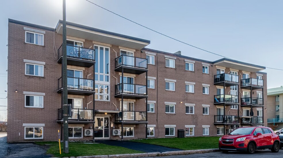 554 Av Du Fleuve, Québec, QC à vendre - Photo principale - Image 1 de 1