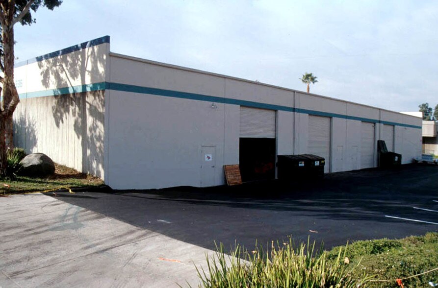 316-324 Coogan Way, El Cajon, CA à louer - Autre - Image 3 de 4