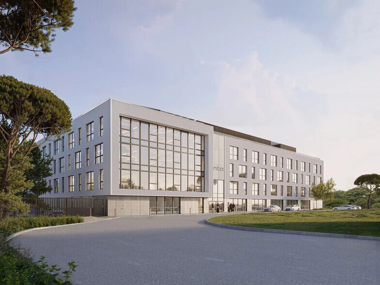 Bureau dans Aubagne à vendre - Photo du bâtiment - Image 3 de 7