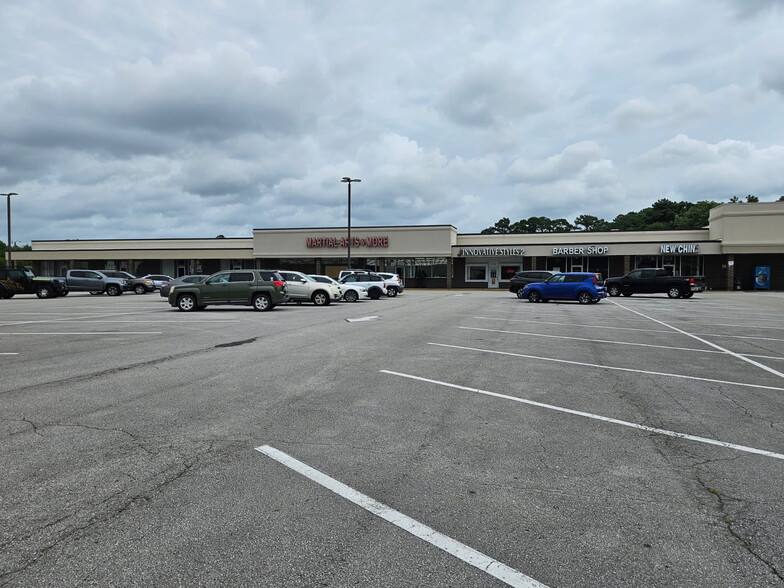 1146 Gum Branch Rd, Jacksonville, NC for lease - Building Photo - Image 2 of 5