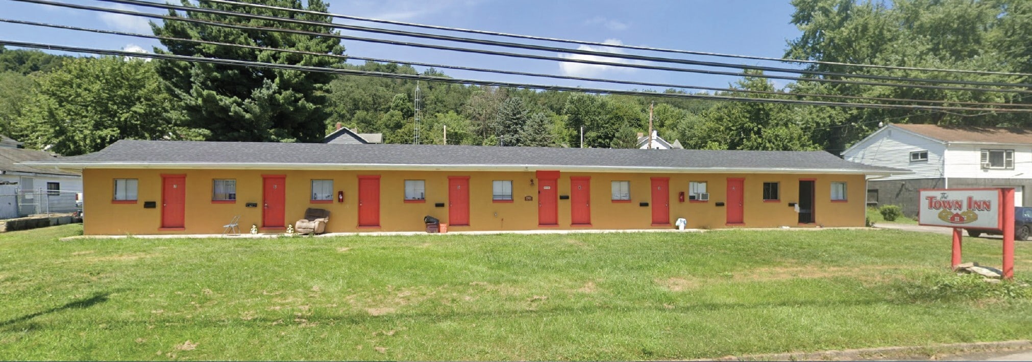 1901 Clark Ave, Wellsville, OH for sale Primary Photo- Image 1 of 2