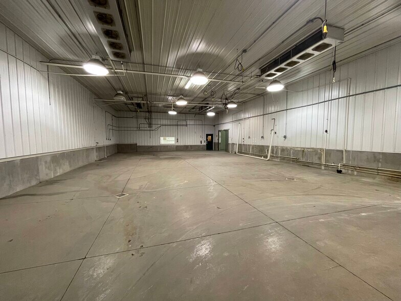 940 Kennel Dr, Rapid City, SD à vendre - Photo du bâtiment - Image 3 de 11