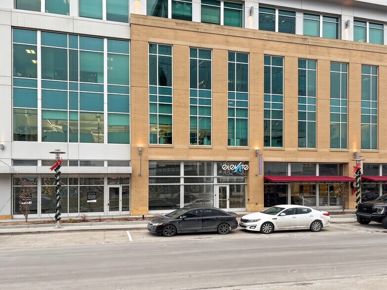 2111-2283 S 67th St, Omaha, NE à louer - Photo du bâtiment - Image 2 de 14